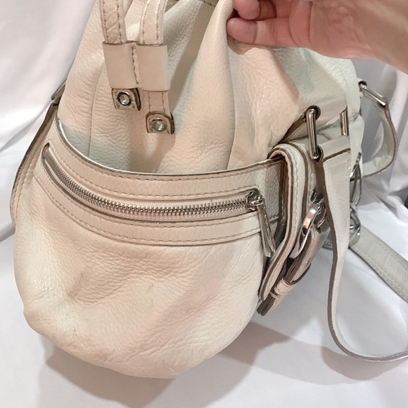 MICHAEL KORS Cream Pebbled Leather Satchel Purse - Picture 10 of 13